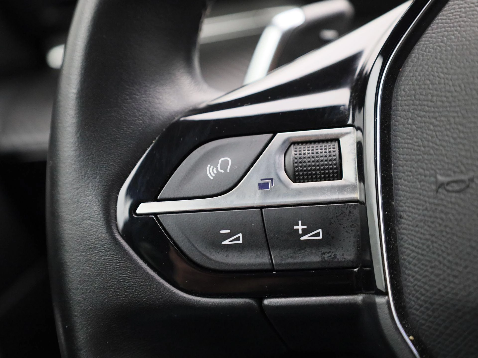 Peugeot-508-image-17