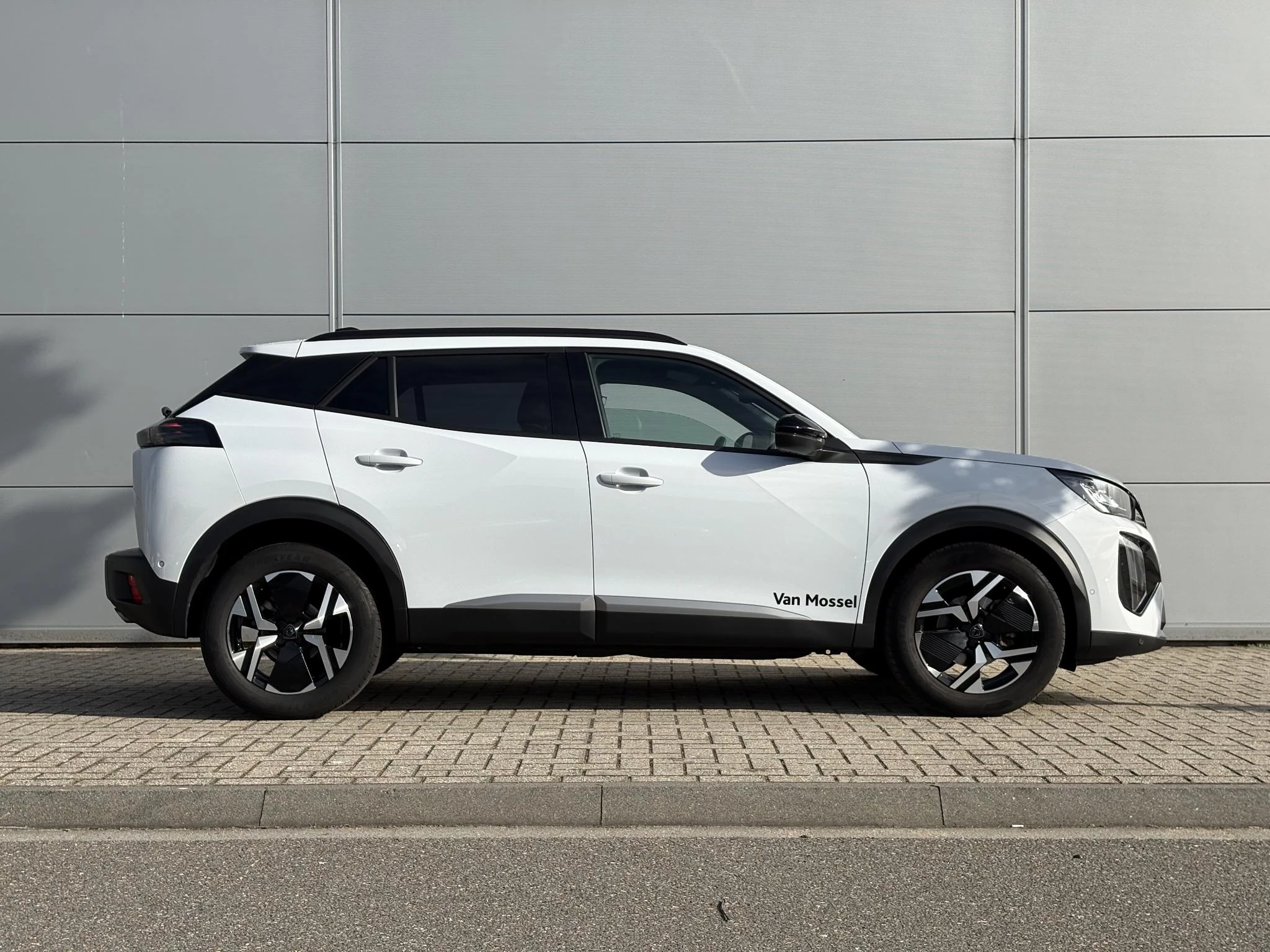 Peugeot-2008-image-6