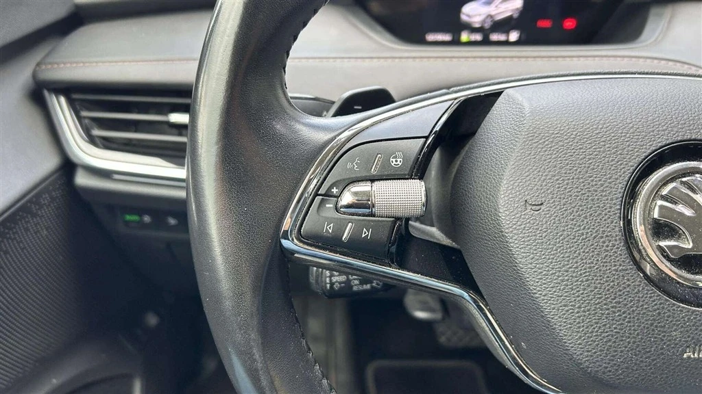 Škoda-Enyaq iV-image-10