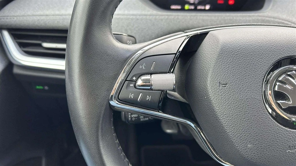 Škoda-Enyaq iV-image-10