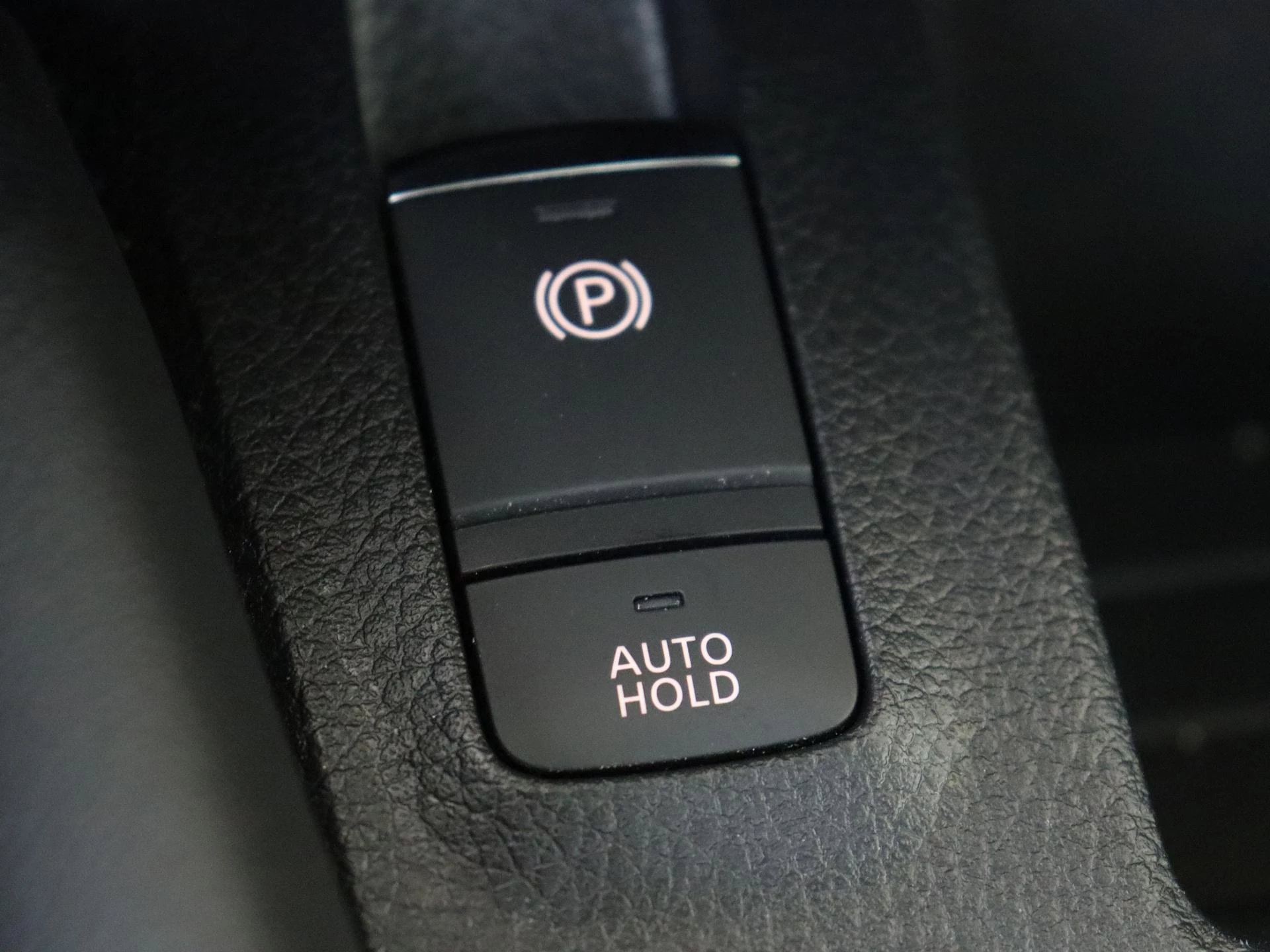 Nissan-QASHQAI-image-23