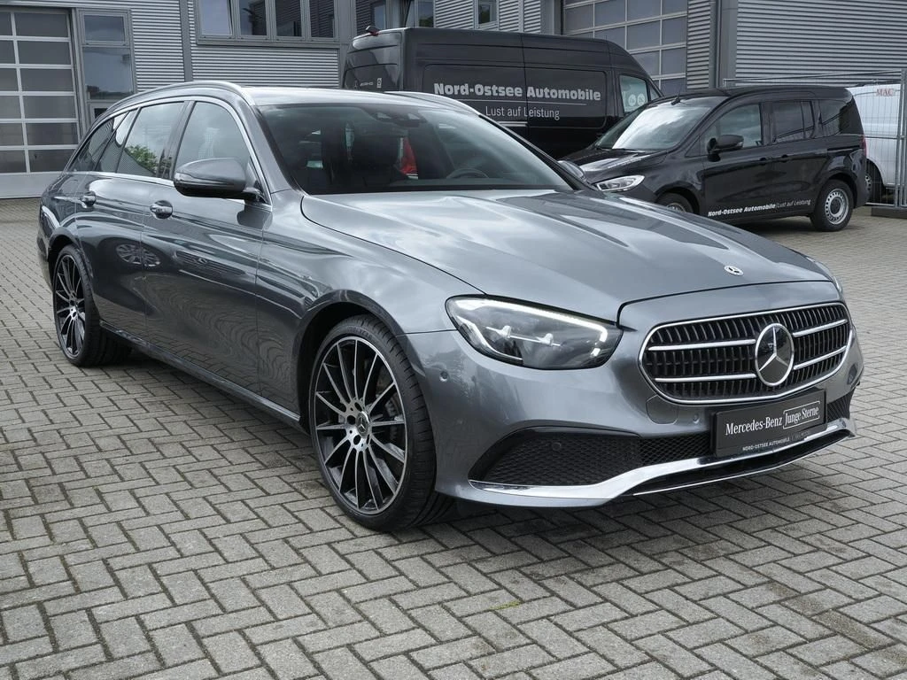 Mercedes-Benz-E-Klasse 450-image-4