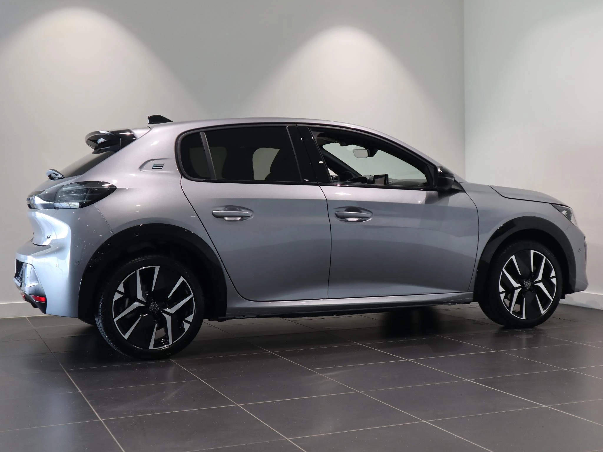 Peugeot-208-image-5