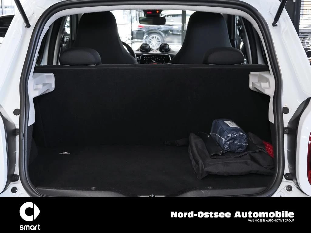 smart Forfour EQ COOL & AUDIO SITZHZG TEMPO LED