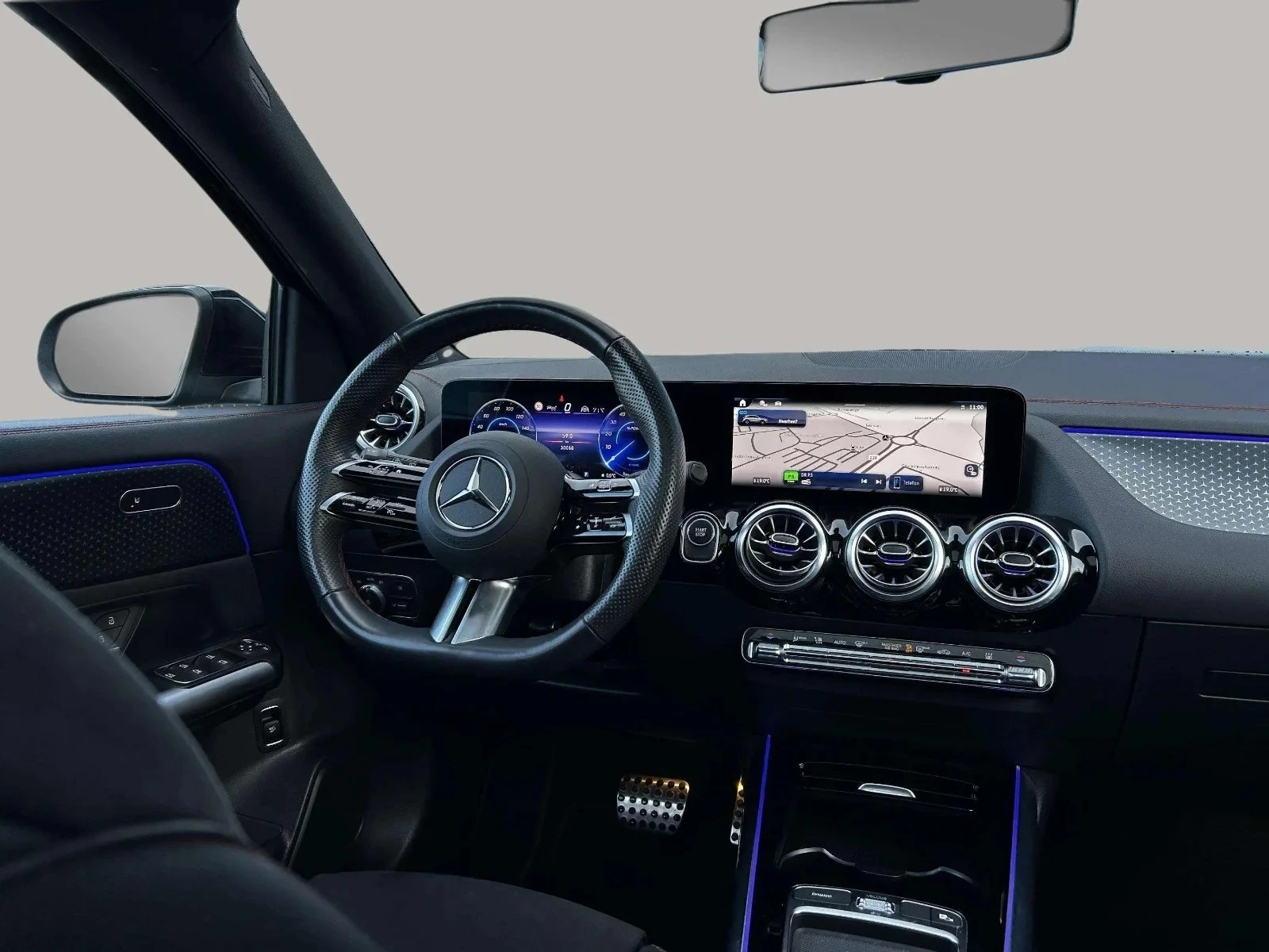 Mercedes-Benz-EQA-image-16