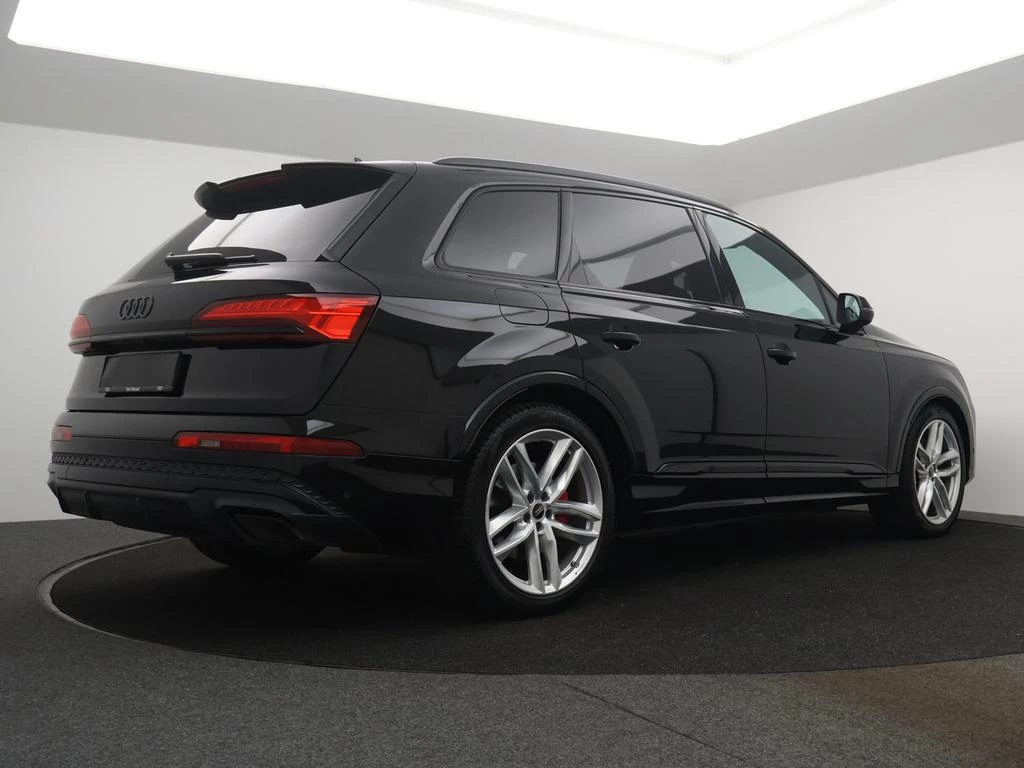 Audi Q7 Audi Q7 SUV PHEV S line 60TFSIe QUATTRO 490PK *AUTOMAAT*PANODAK*TREKHAAK*LEDER*SHADOW*SPORTZETELS*CAMERA*ACC*PDC*NAVI*...*