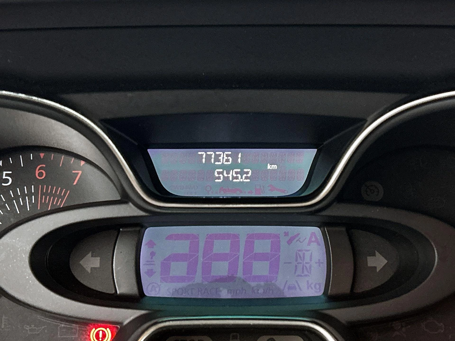 Renault-Captur-image-11