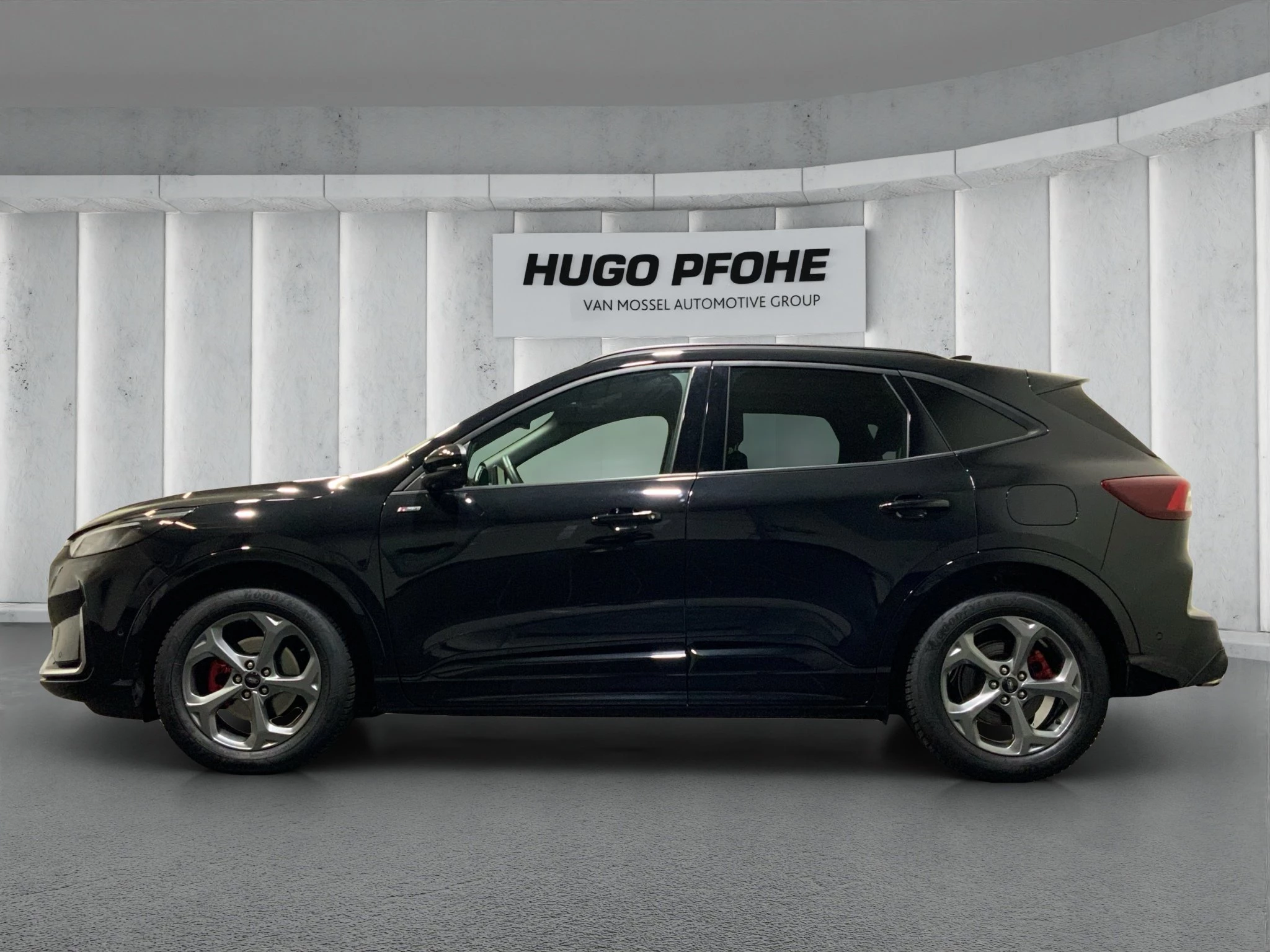Ford Kuga ST-Line X Aut.*PANO*AHK*360GRAD*LED-MATRIX*NAVI*GRA*WINTER-PKT.