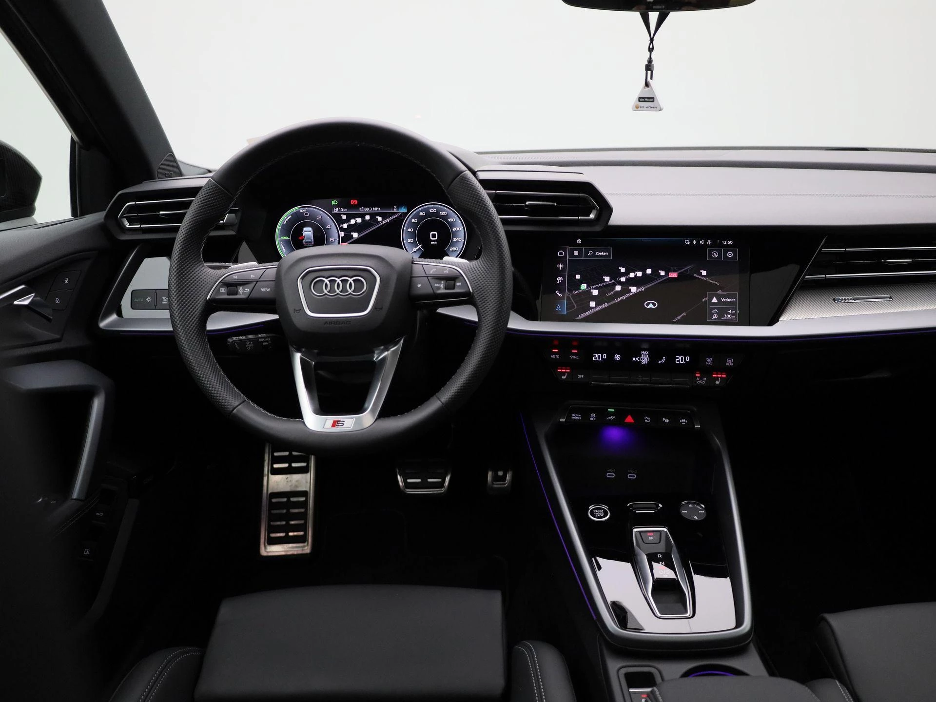 Audi-A3-image-6