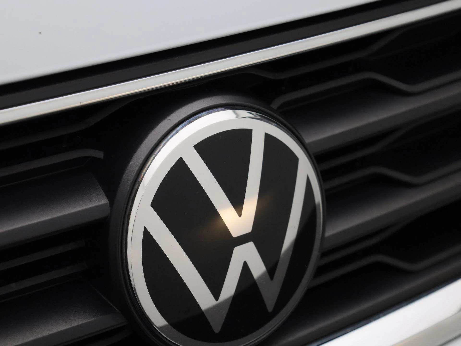 Volkswagen-T-Roc-image-34