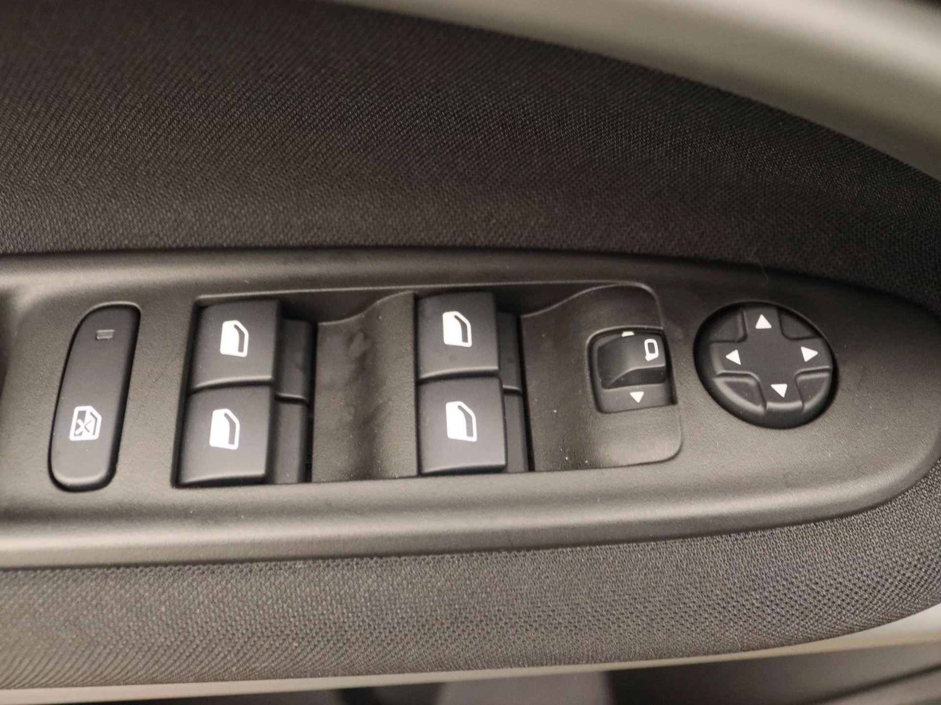 Jeep-Avenger-image-21