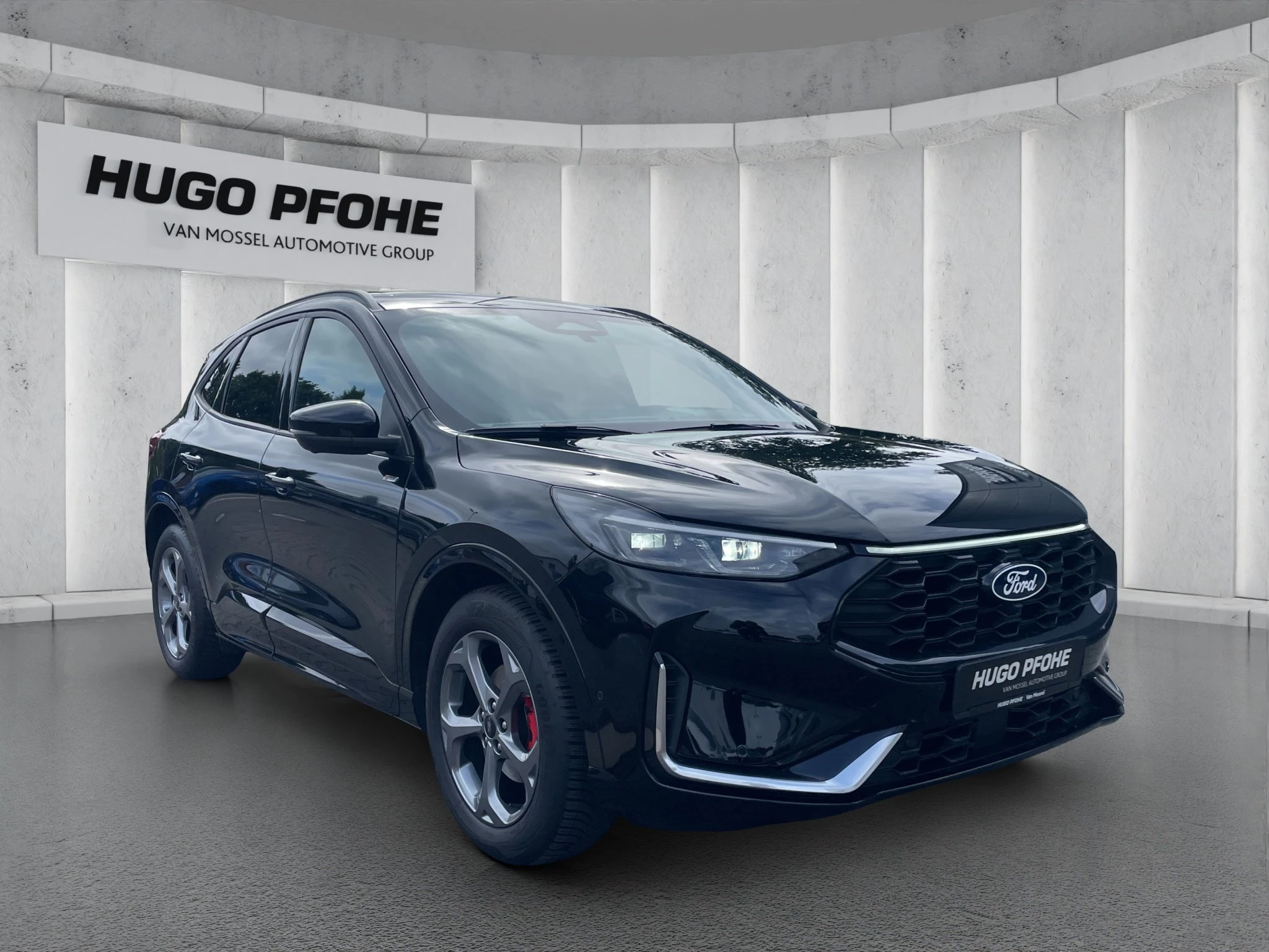 Ford Kuga ST-Line X*PANO*AHK*LED-MATRIX*360GRAD*ACC*NAVI*SOUND-SYS.