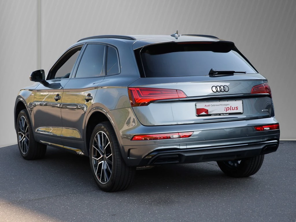 Audi Q5 40 TDI S line Panorama Matrix AHK Kamera ACC