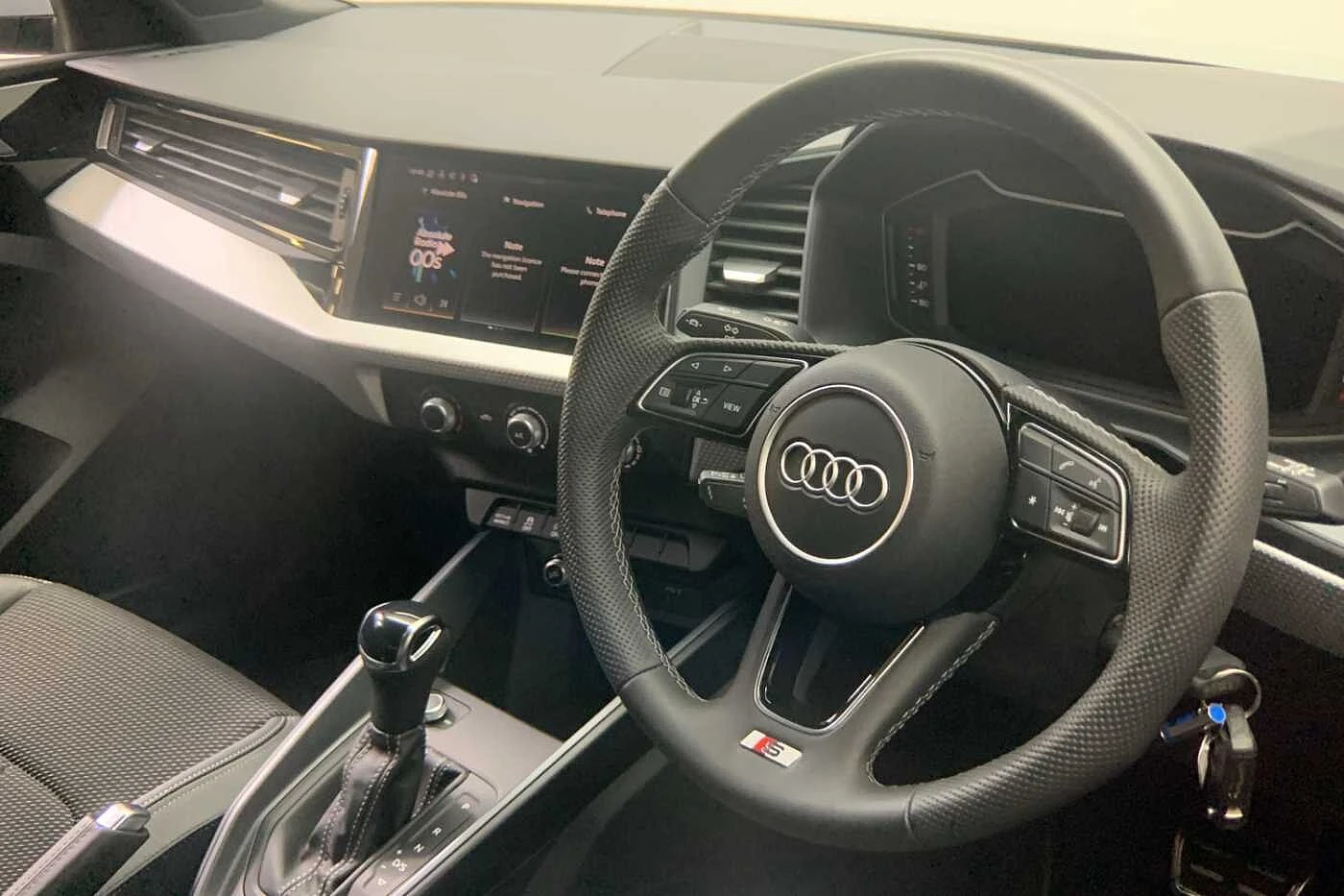 Audi-A1 Sportback-image-5