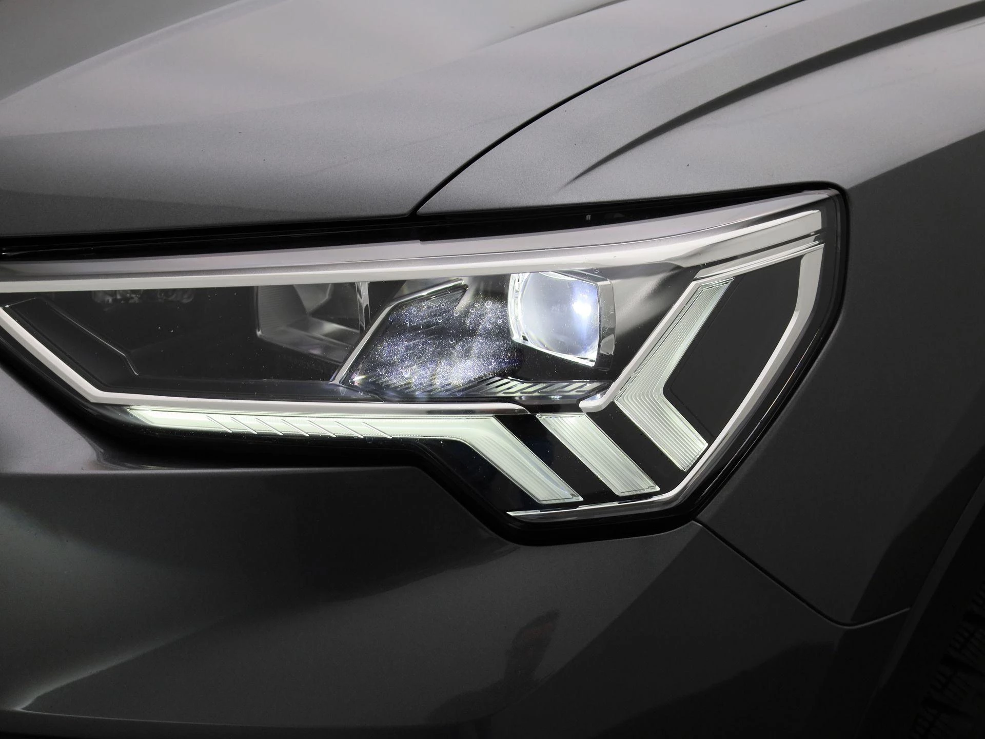 Audi-Q3-image-13