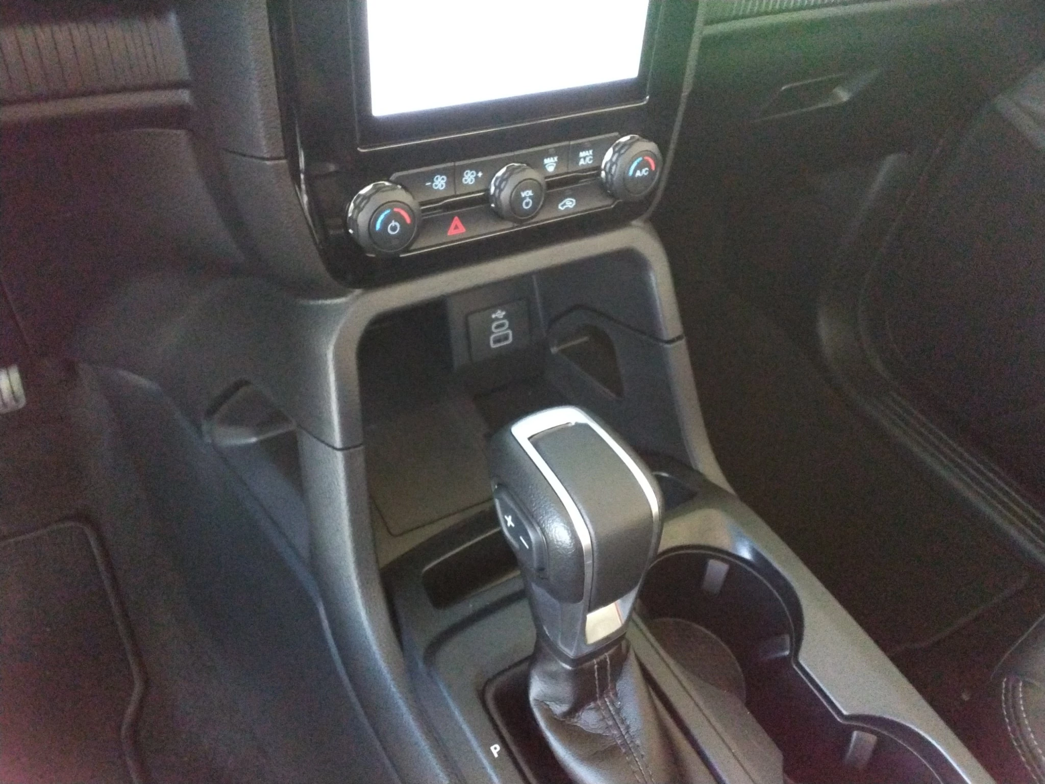 Ford Ranger Limited 4x4 DK Aut. | LED | AHK | ACC | GJR | RFK | SHZ | LMF