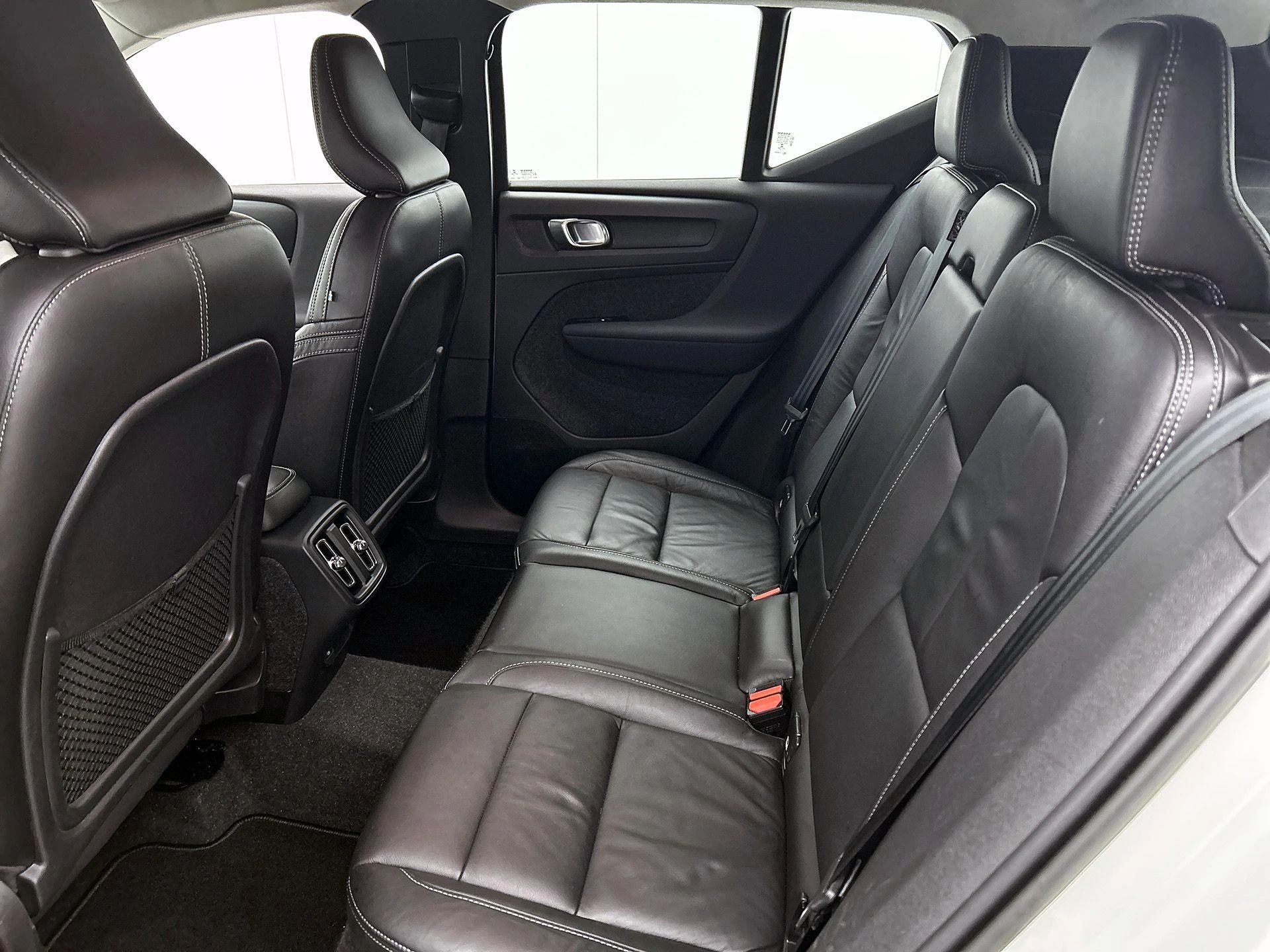 Volvo-XC40-image-26
