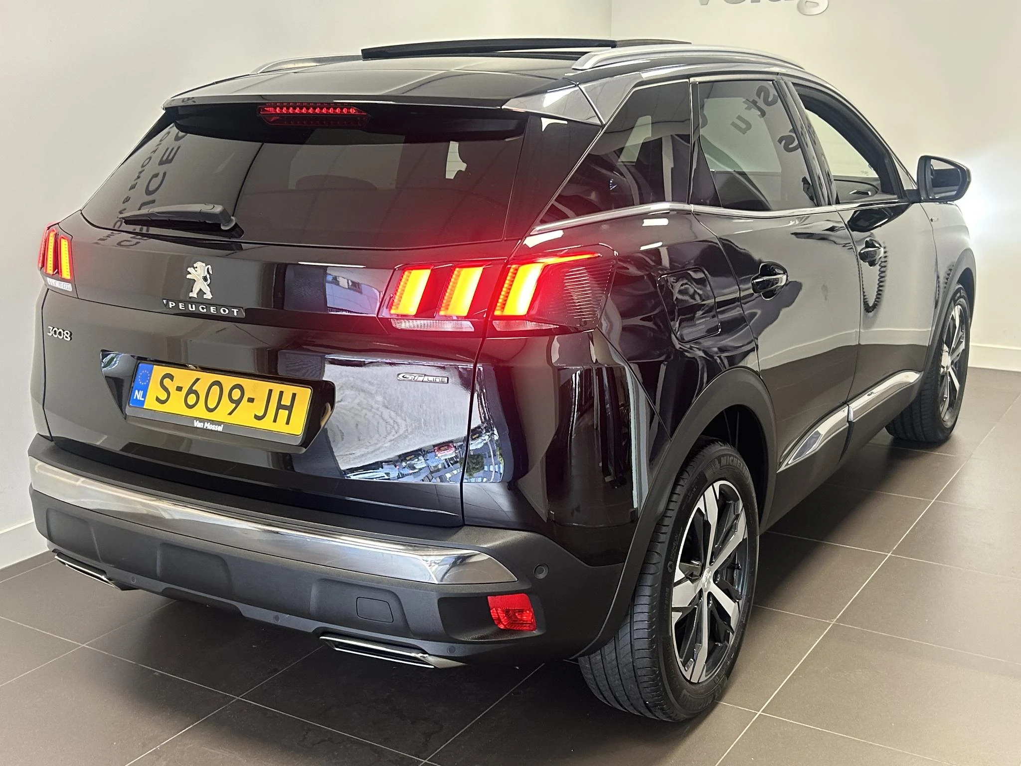 Peugeot-3008-image-3