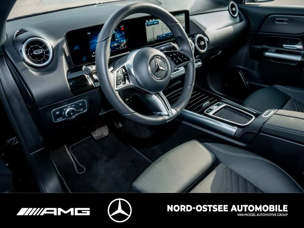 Mercedes-Benz-GLA-image-6