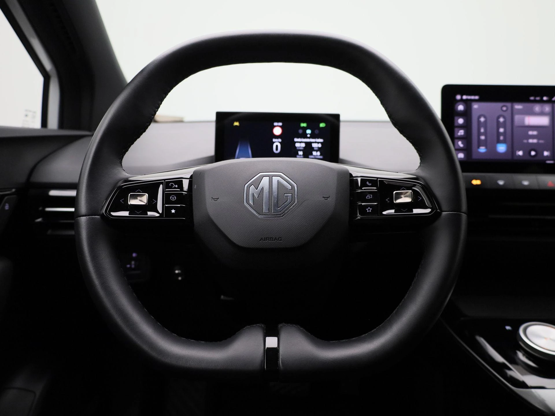 MG-MG4 EV-image-6