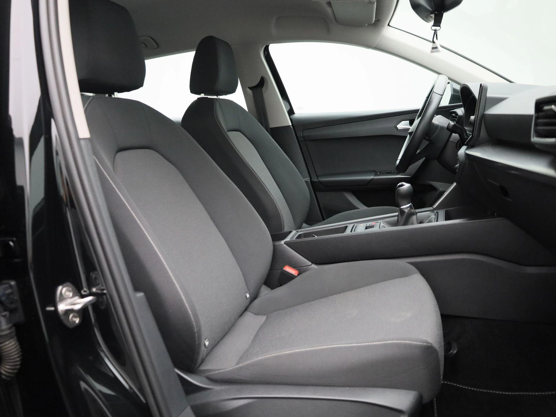SEAT-Leon-image-32