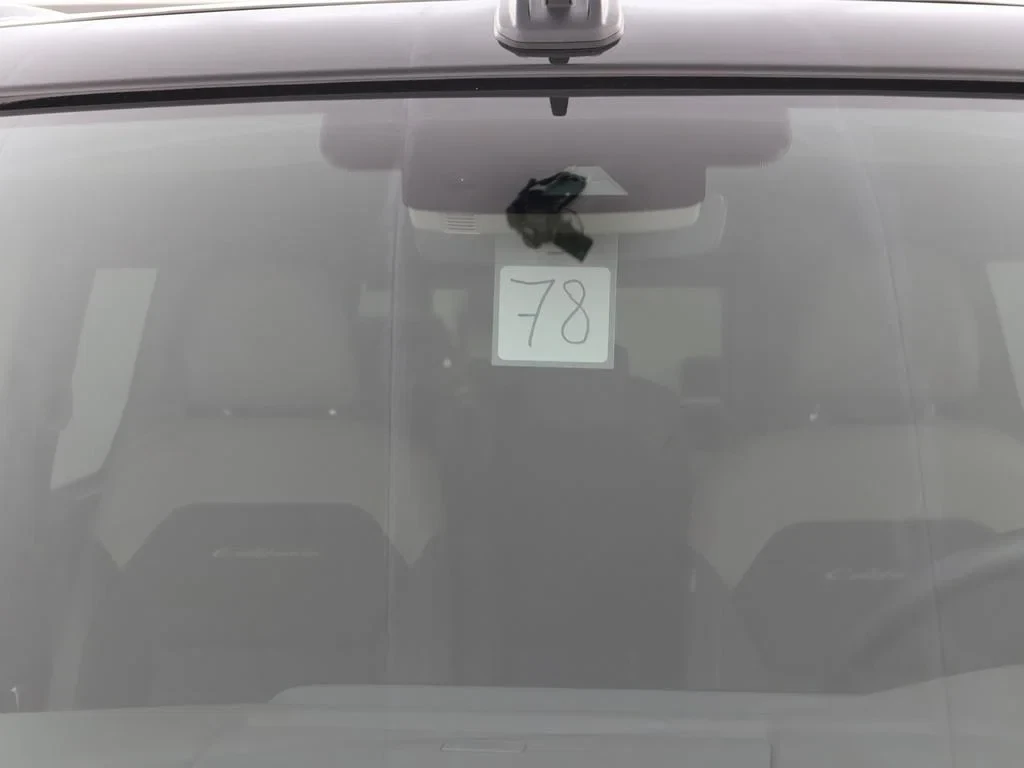 Volkswagen-Multivan-image-7