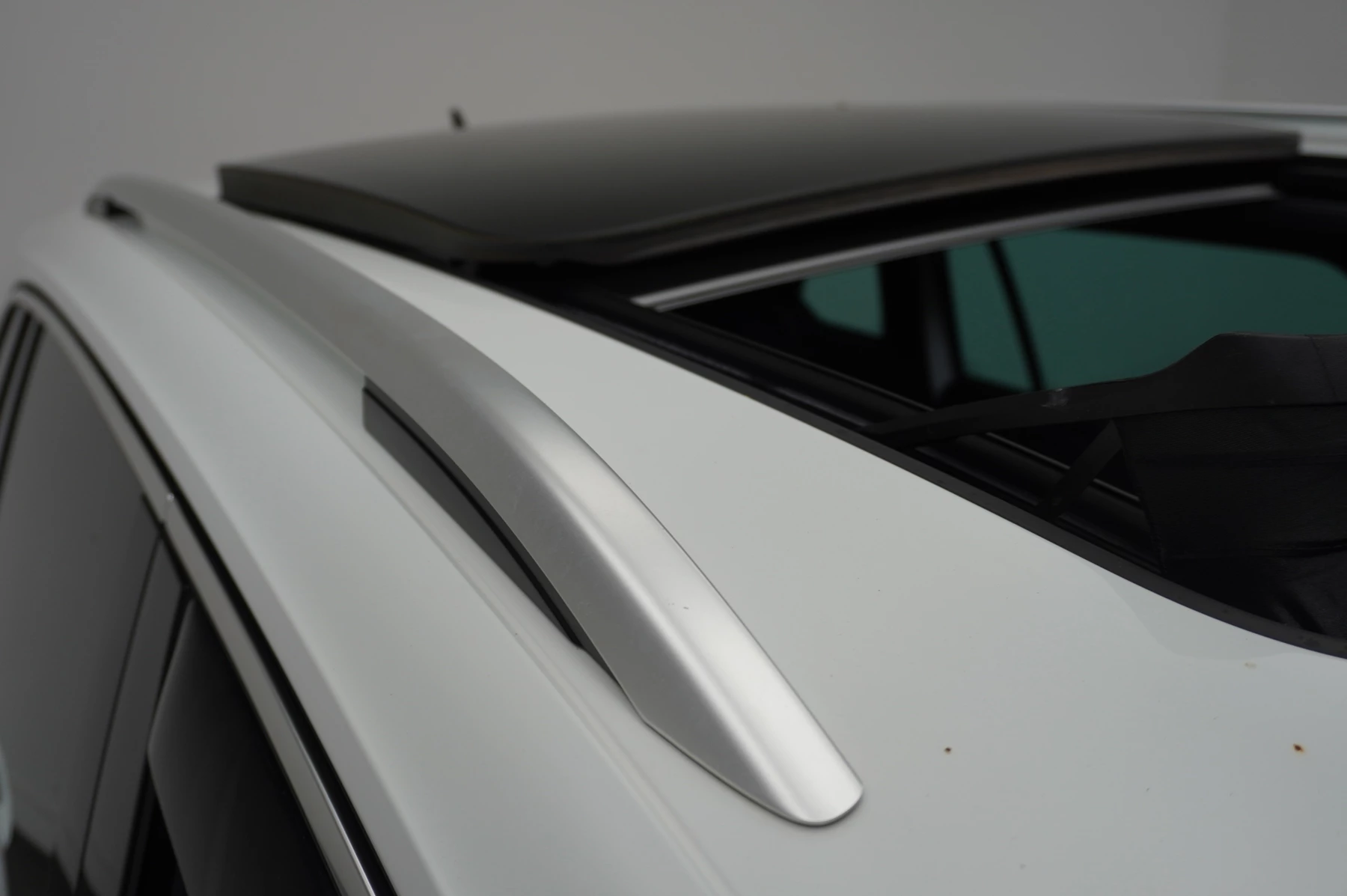 Volkswagen-Tiguan-image-41