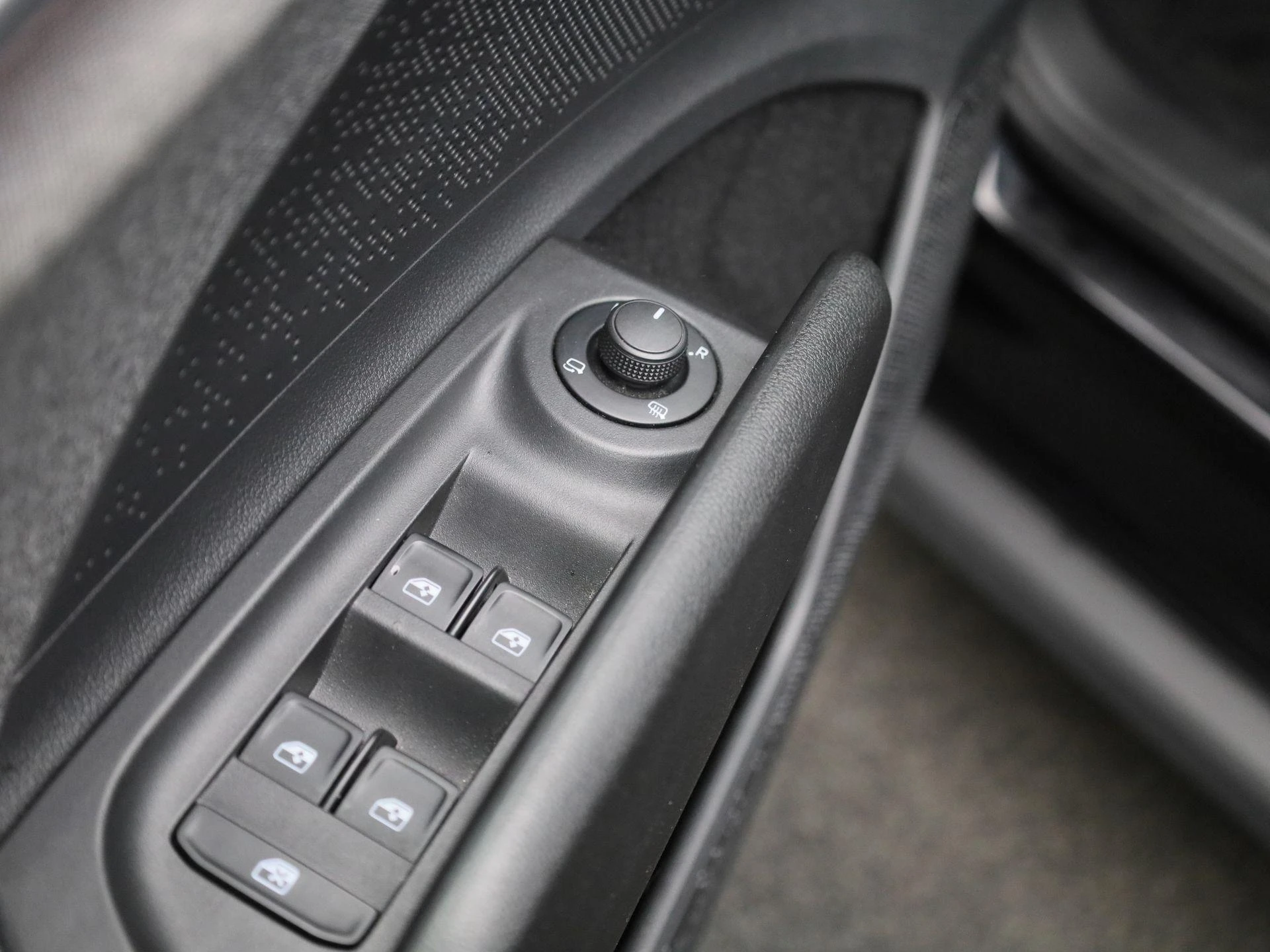 Škoda-Enyaq iV-image-34