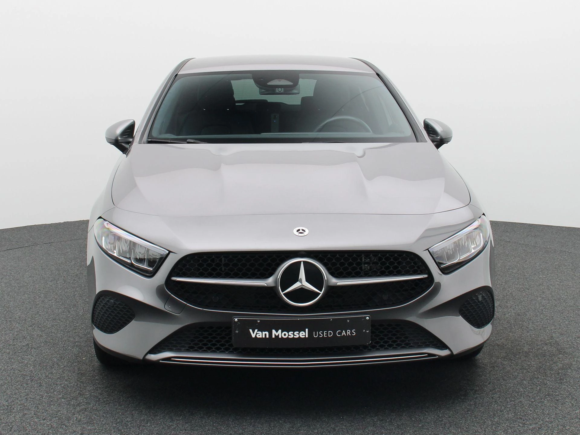 Mercedes-Benz Classe A 250 e Business Line + CARPLAY + LED + CAMERA +