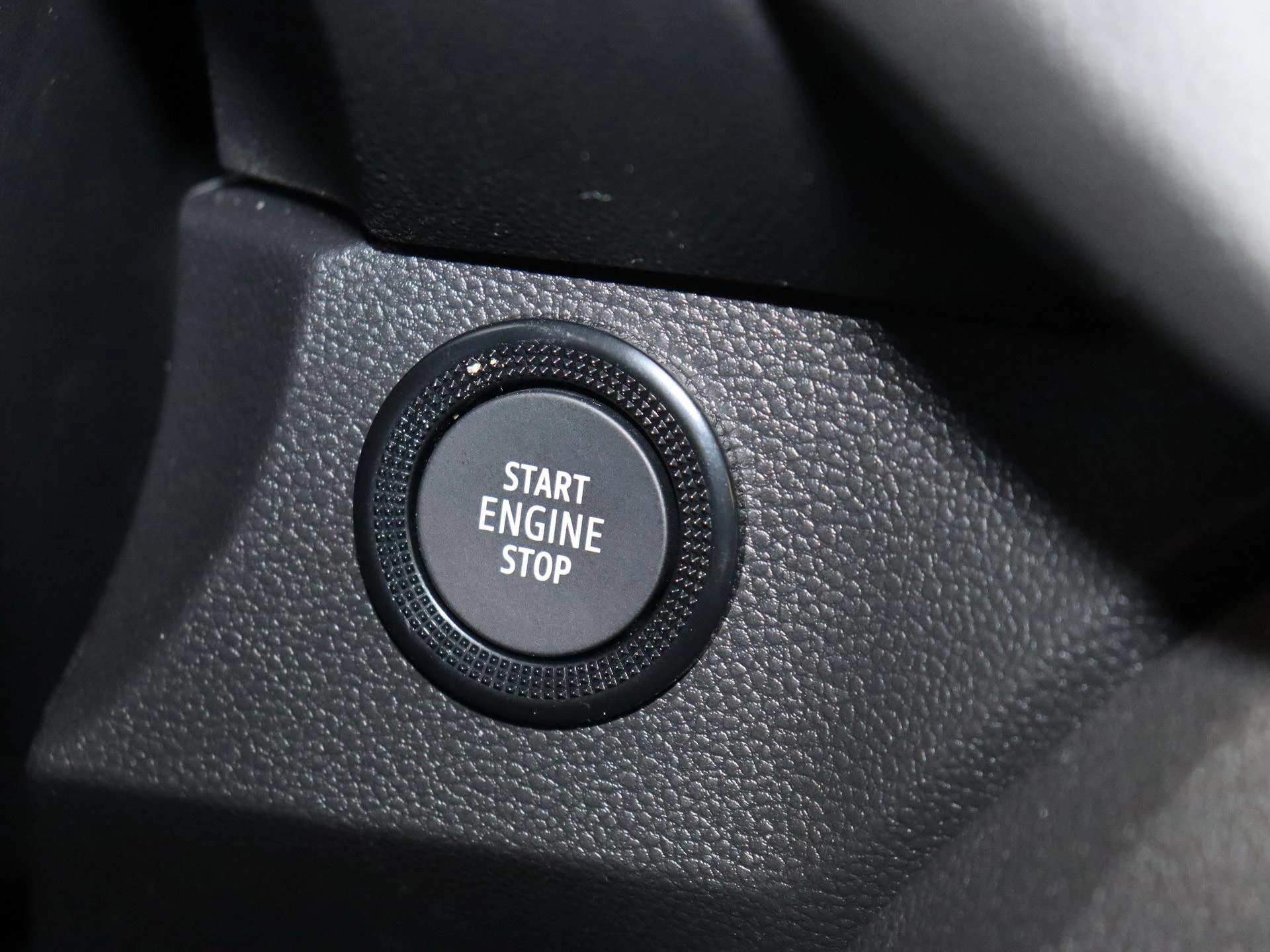 Dacia-Sandero Stepway-image-20