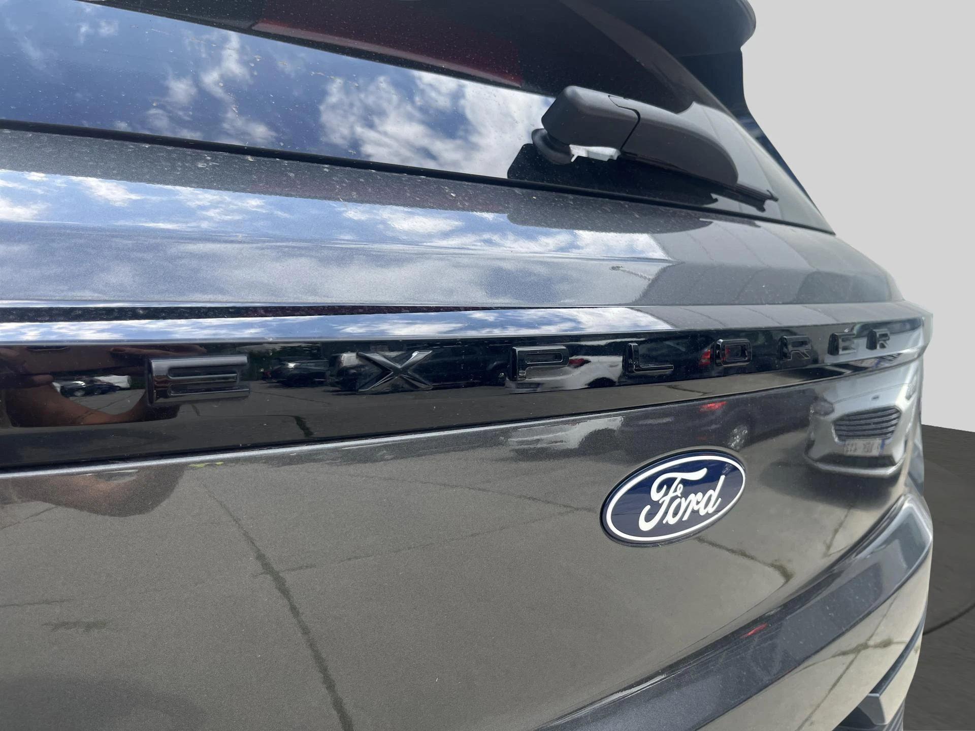 Ford-Explorer-image-13