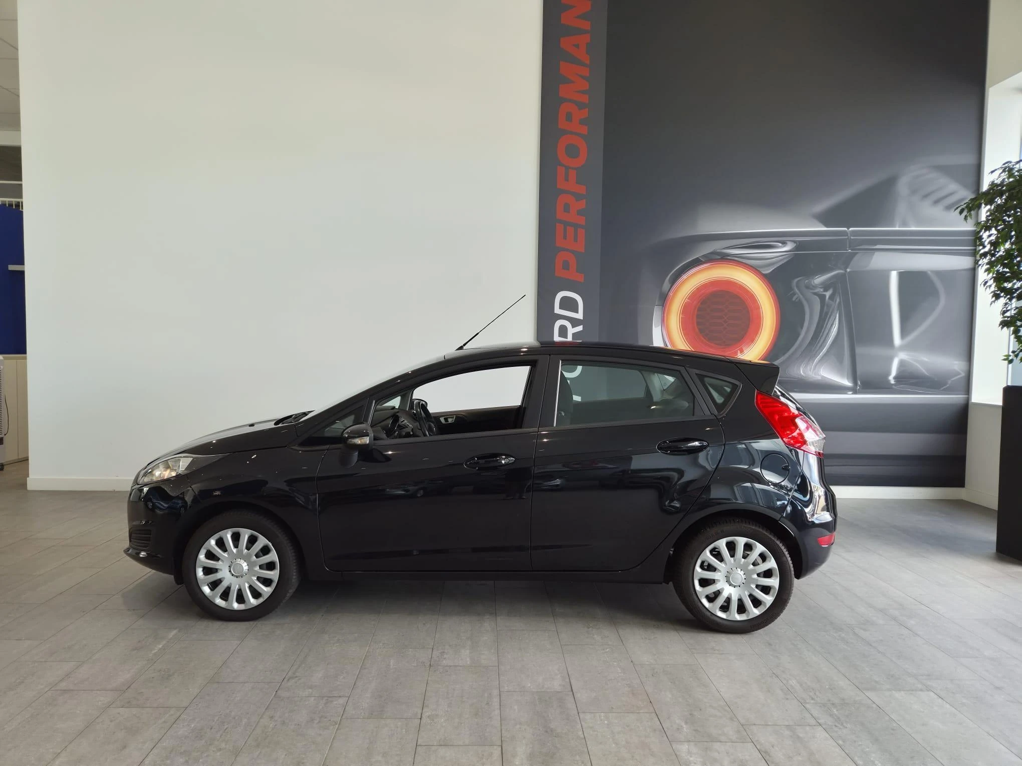 Ford-Fiesta-image-2