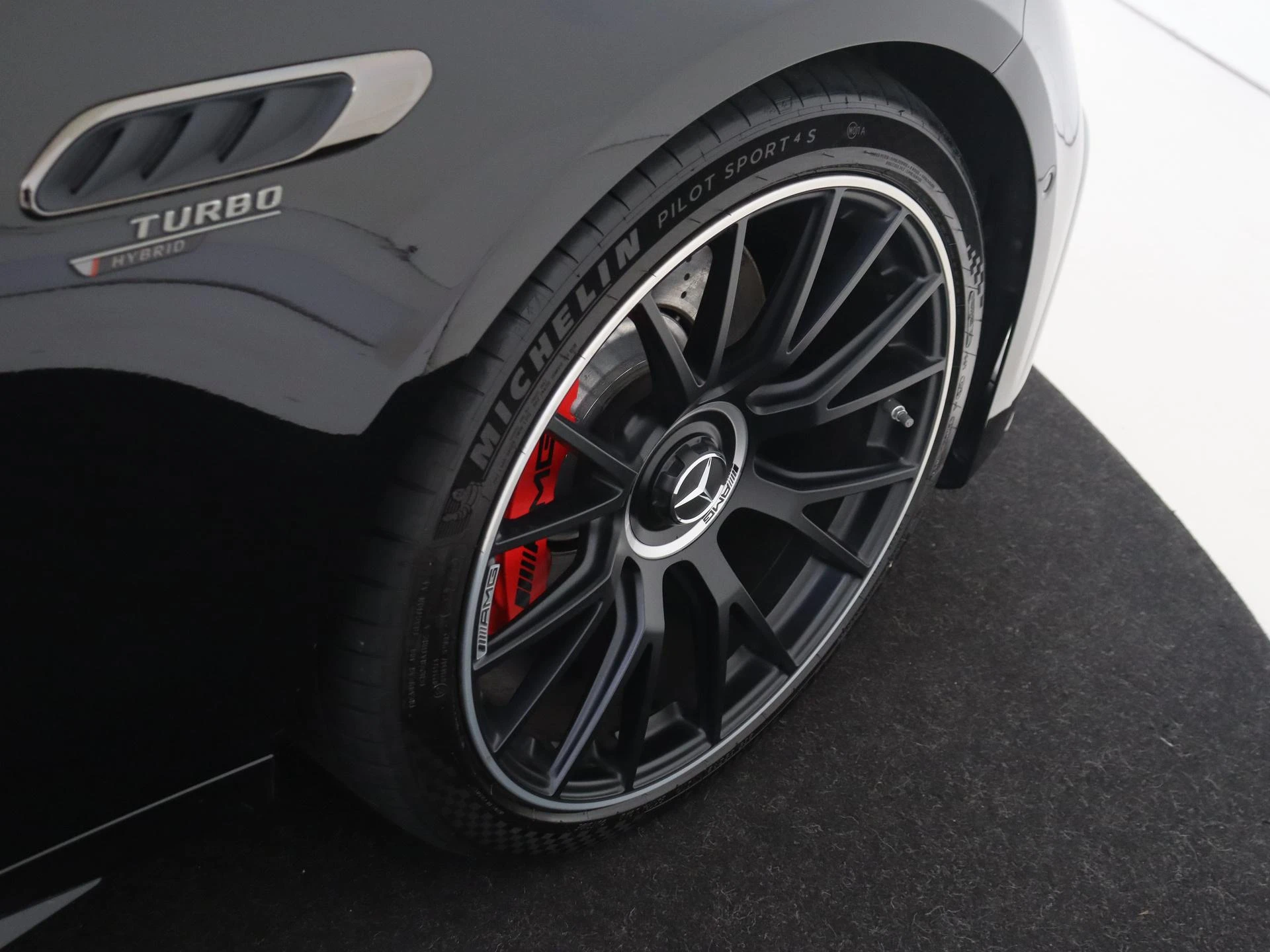 Mercedes-Benz E-Klasse AMG 53 4MATIC+ Night Edition