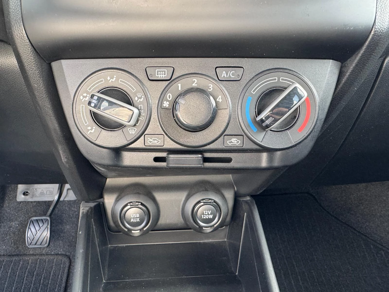 Suzuki-Swift-image-15