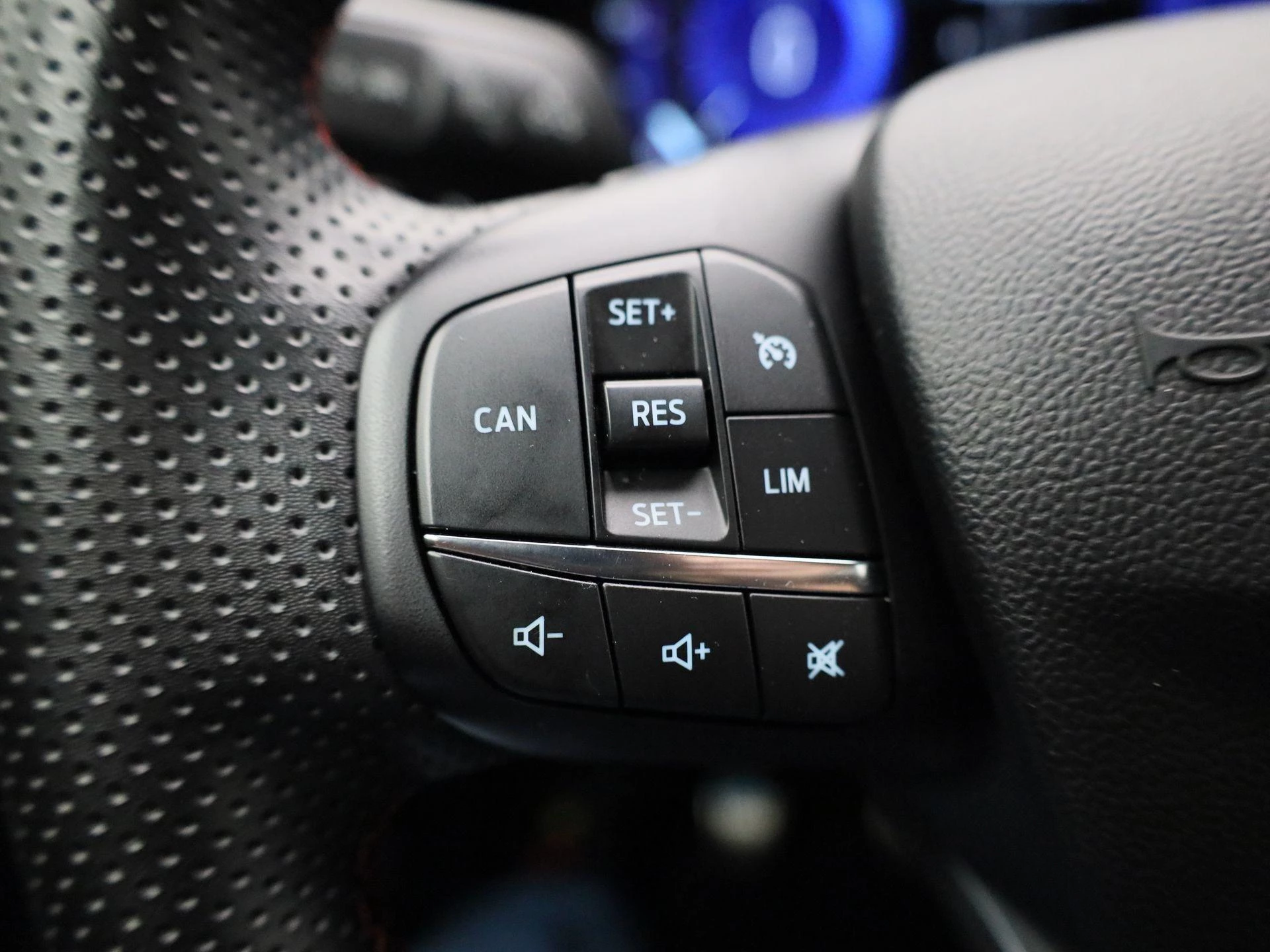 Ford-Puma-image-18