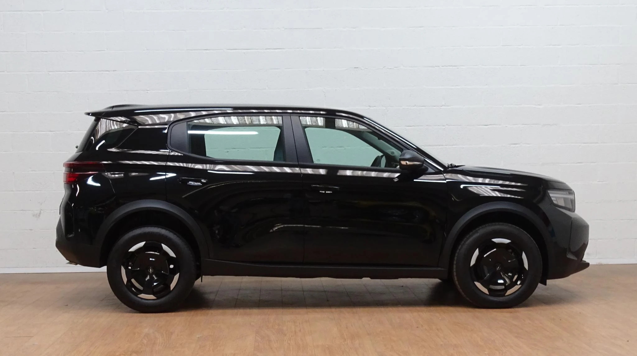 Opel-Frontera-image-7