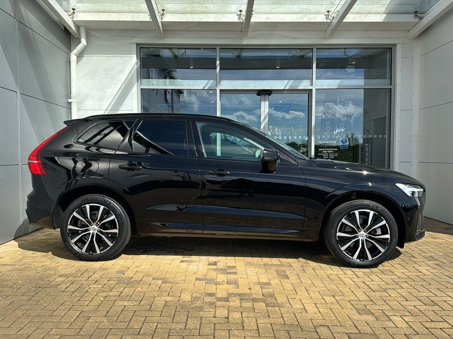 Volvo-XC60-image-9