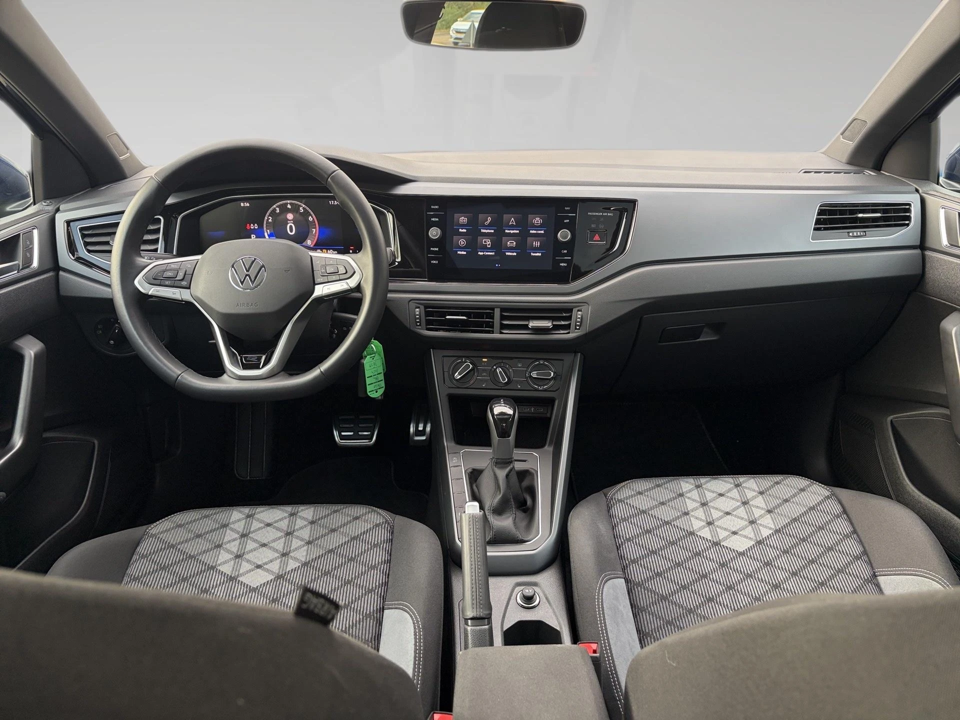 Volkswagen-Taigo-image-4