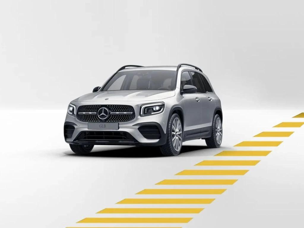 Mercedes-Benz-GLB 220 d-image-1