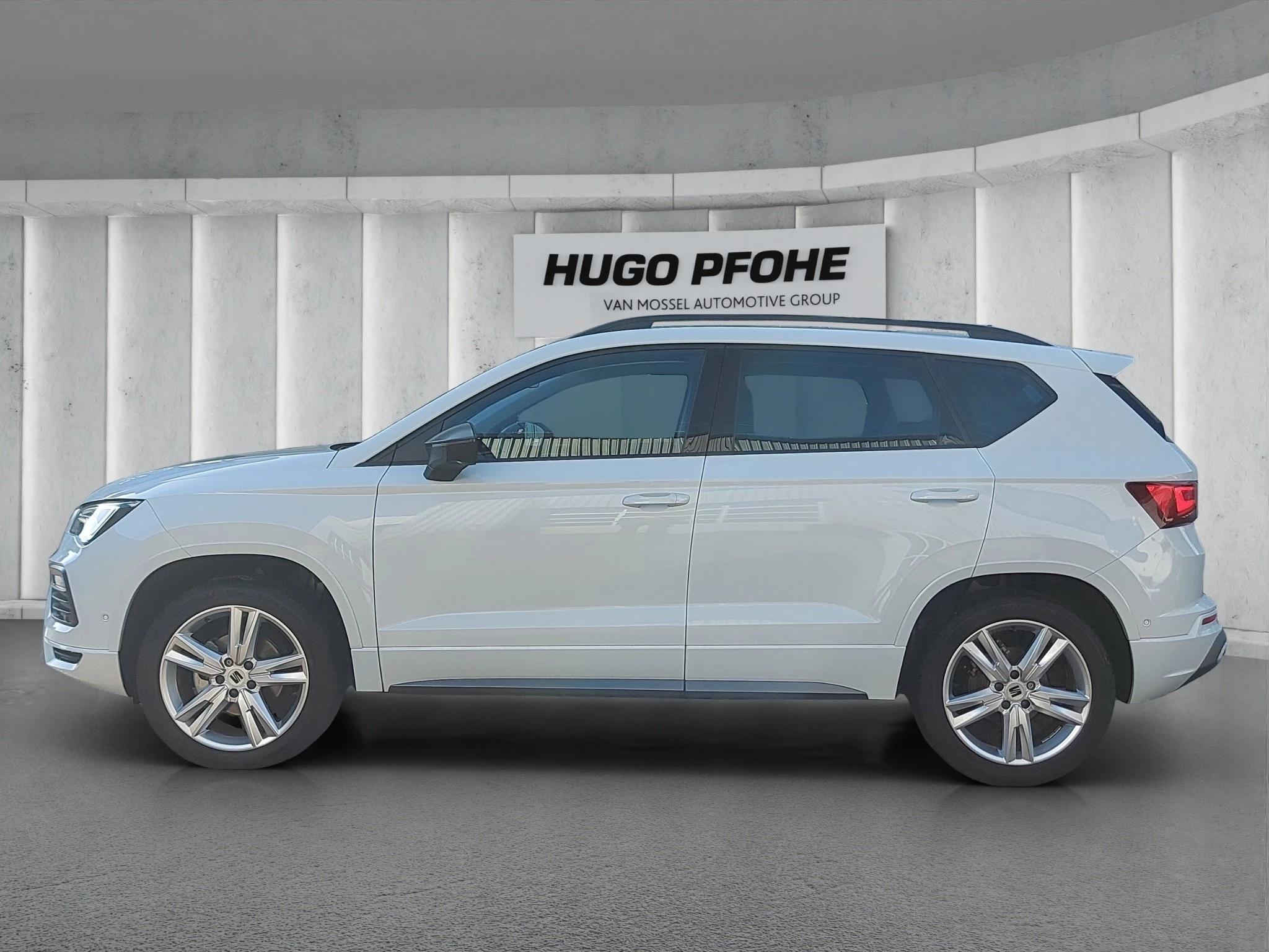SEAT Ateca | FR | 1.5 TSI | AUTOMATIK | NAVI | ACC | SHZ | LRHZ