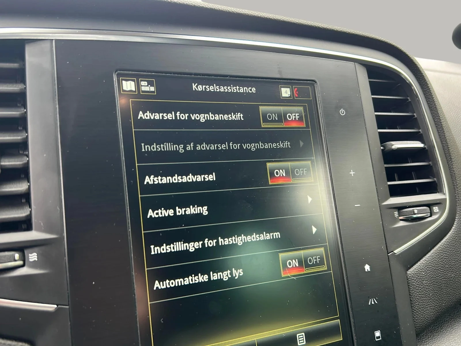 Renault-Mégane-image-14