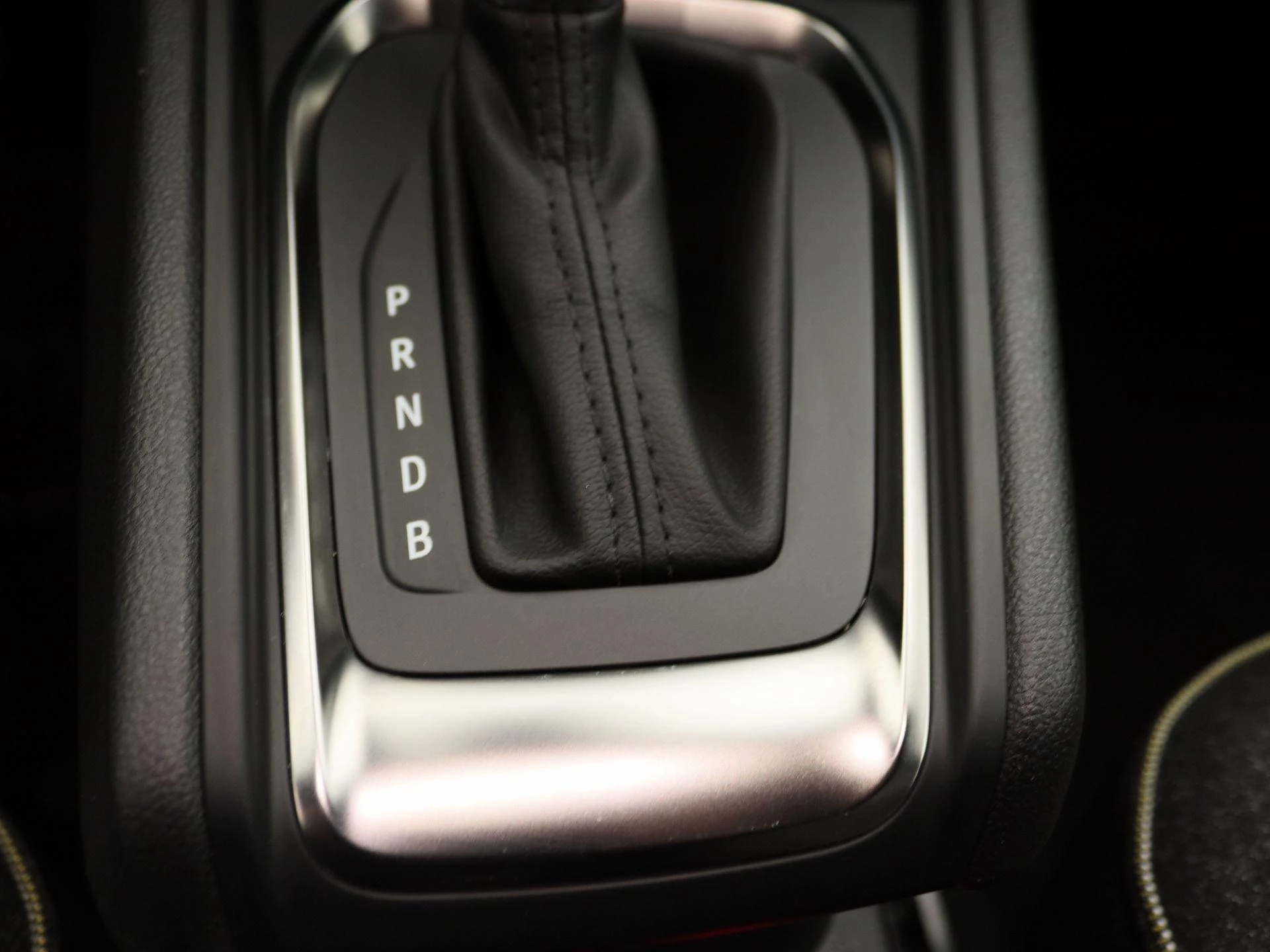 Renault-Captur-image-9