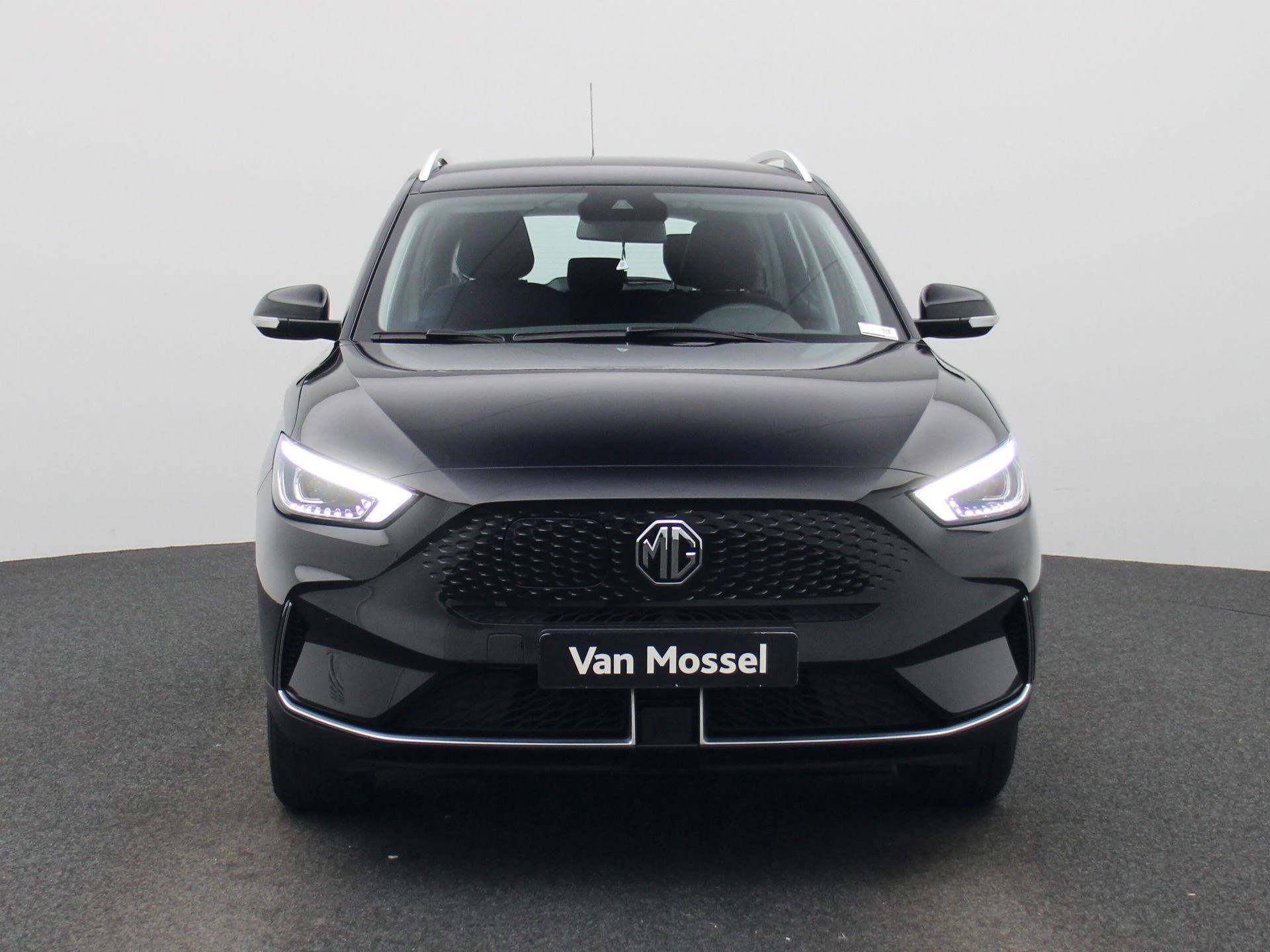 MG-ZS-image-2
