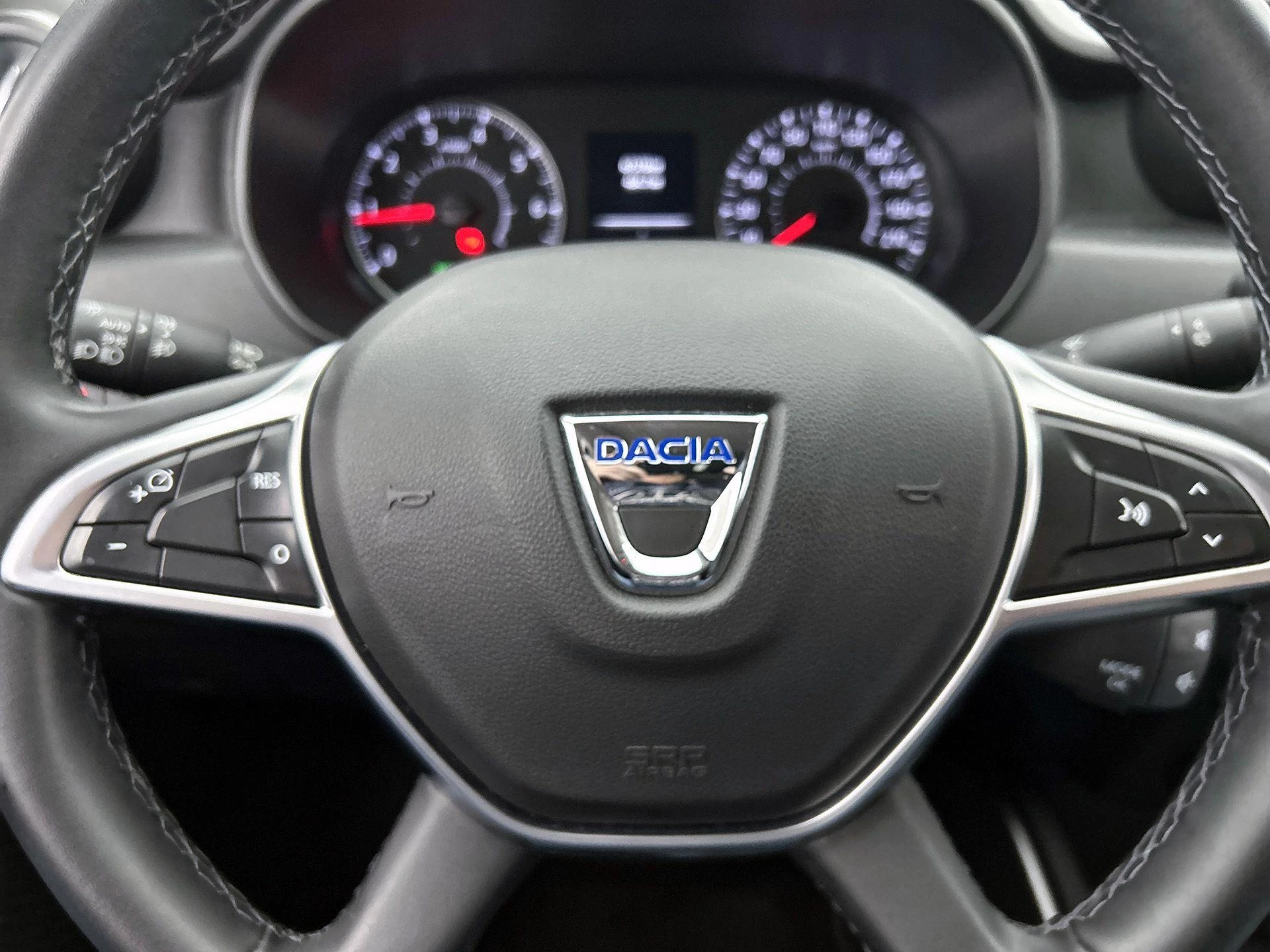 Dacia-Duster-image-33