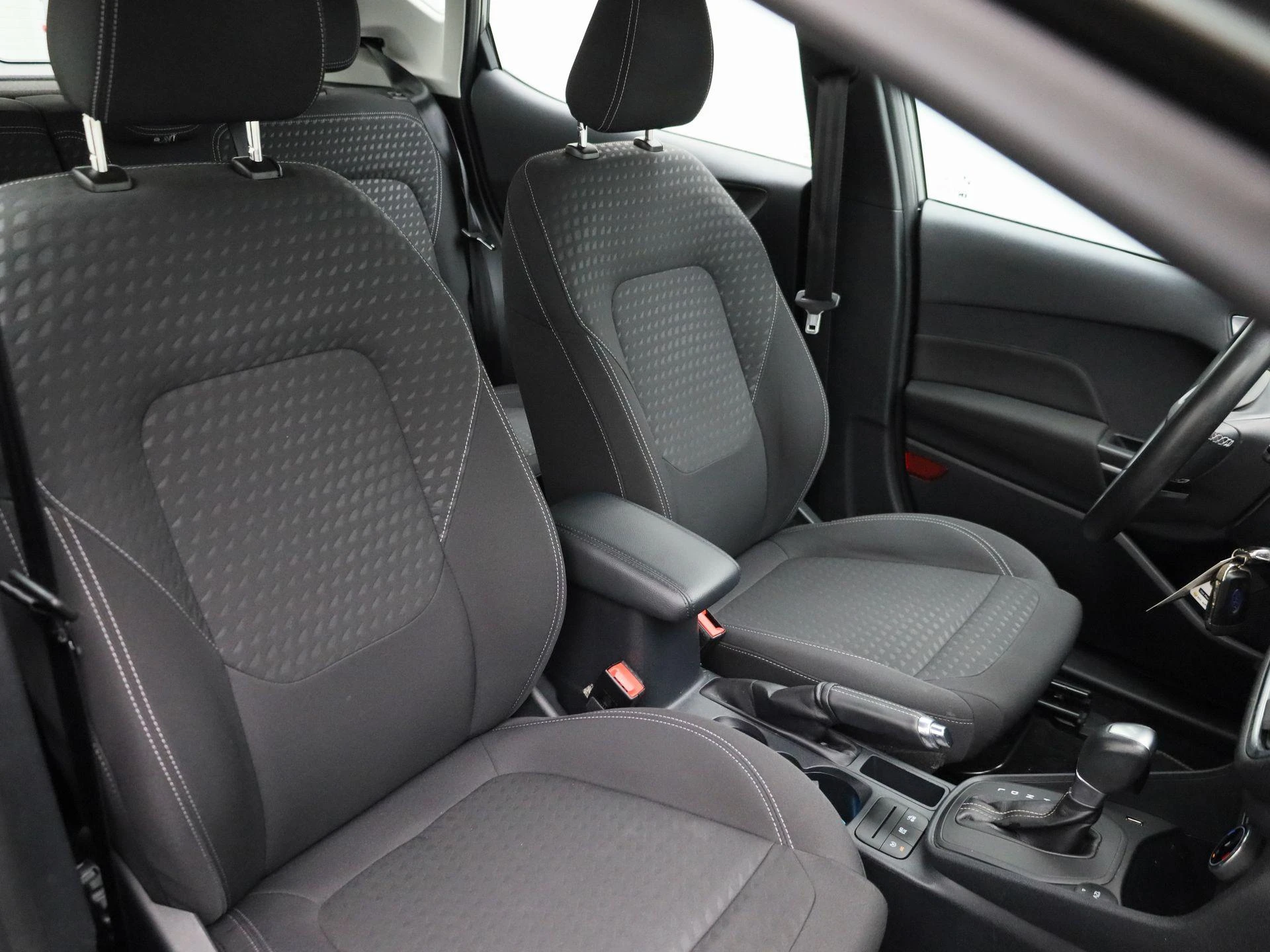 Ford-Fiesta-image-31