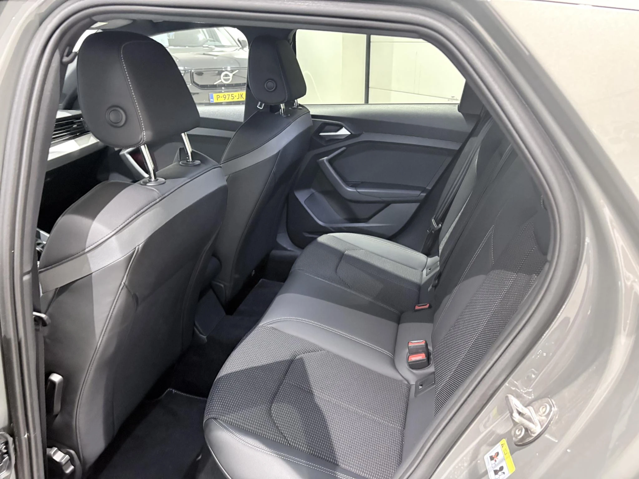 Audi-A1 Sportback-image-7
