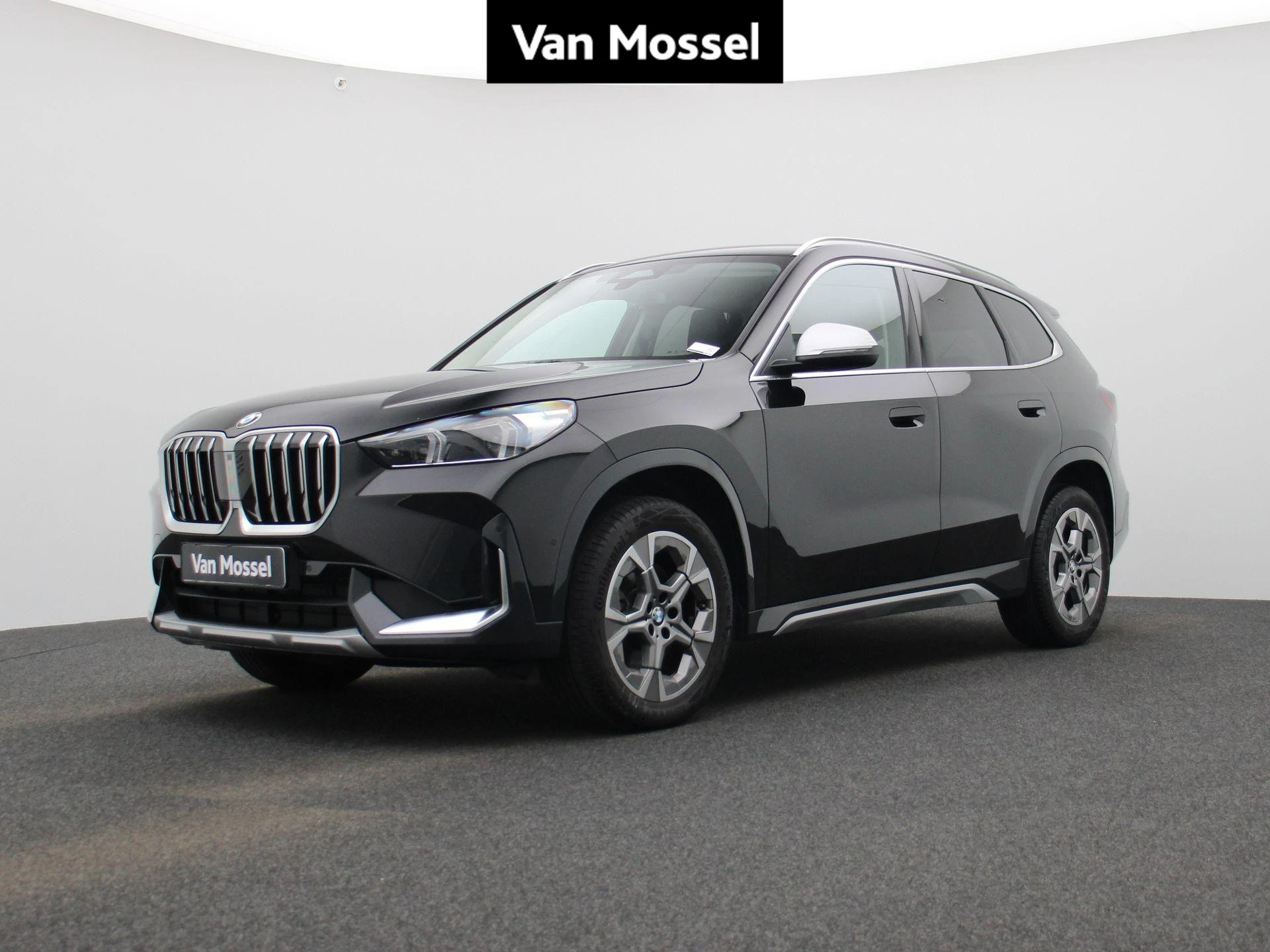 BMW-X1-image-0