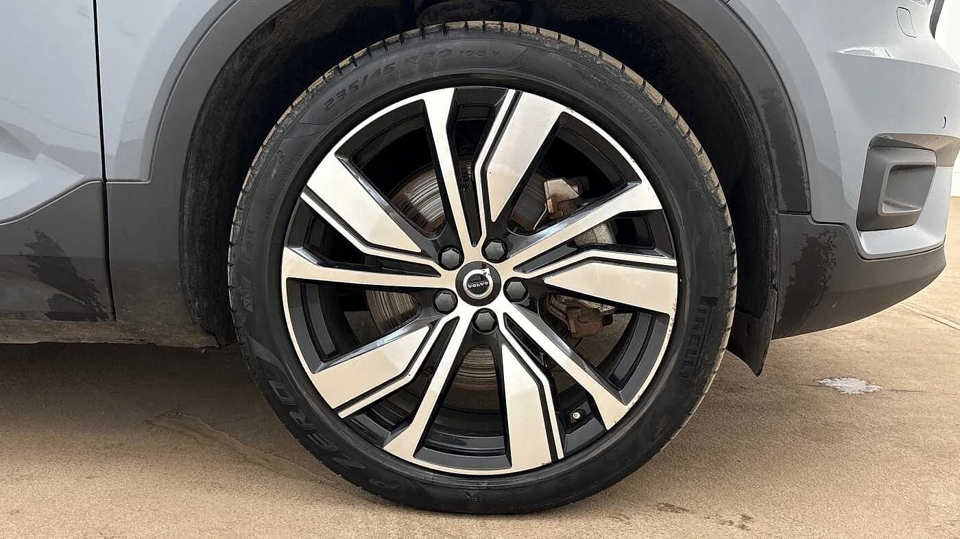 Volvo-XC40-image-9