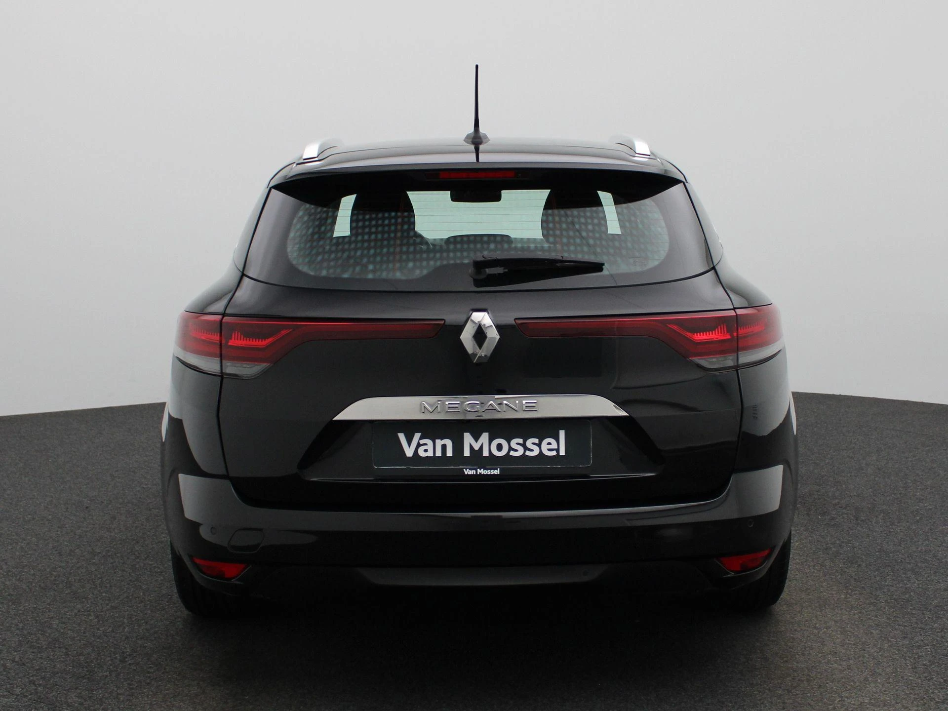 Renault-Mégane Grand Tour-image-5