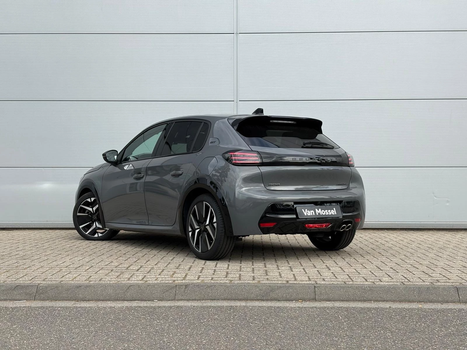 Peugeot 208 1.2 Hybrid 145 e-DCS6 GT
